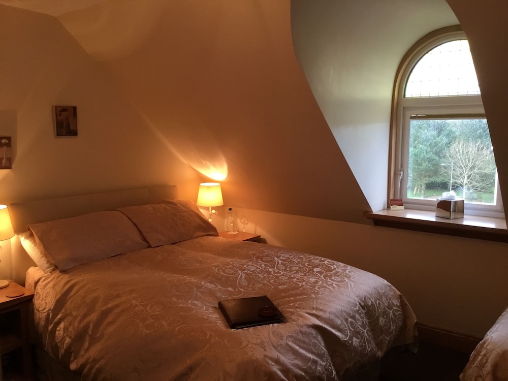 Family Suite, Private Bathroom, Lake View photo 3