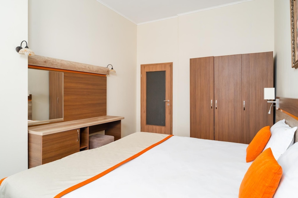 One Bedroom Apartment Sea View photo 3