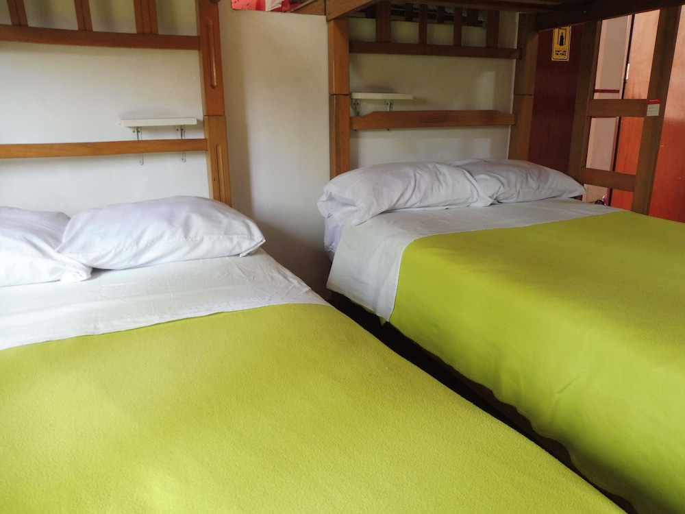 Basic Shared Dormitory, Shared Bathroom (common noisy area) photo 3
