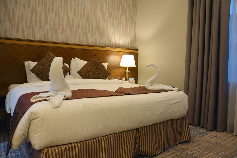 Royal Suite, 3 Bedrooms (Haram View)