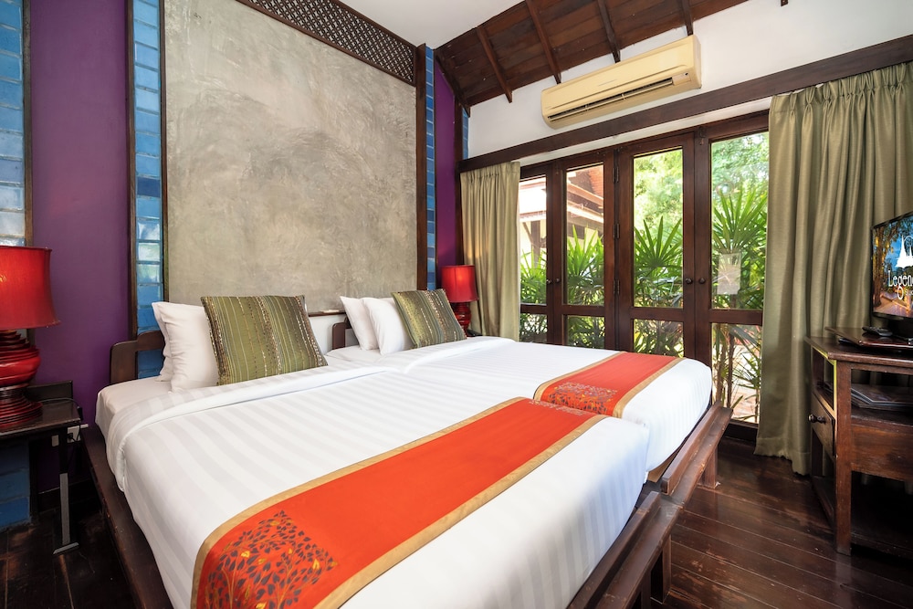 Deluxe Room, Balcony - Photo 4