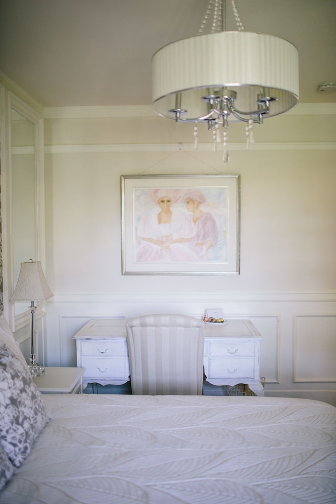 Classic Room (King) photo 3