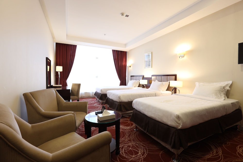 Standard Triple Room - Photo 1