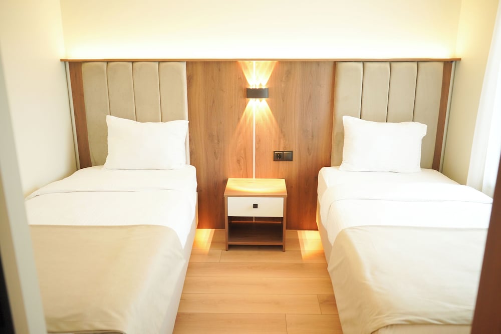 Standard Twin Room photo 2
