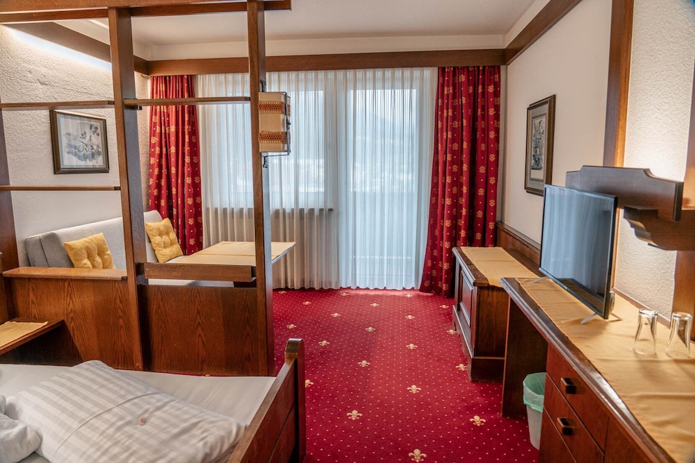 Quadruple Room, 1 Bedroom photo 3