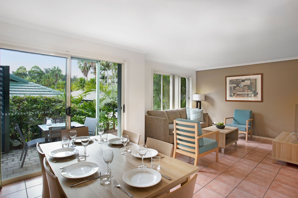 3 Bedroom Villa (Dual Key, Adjacent Rooms) - Photo 3