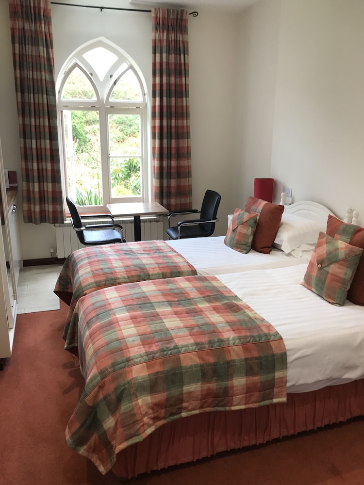 Self Catering Twin, Room Only photo 2
