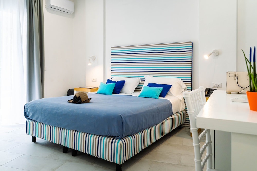 Superior Room - Photo 14