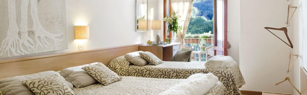 Classic Quadruple Room photo 2