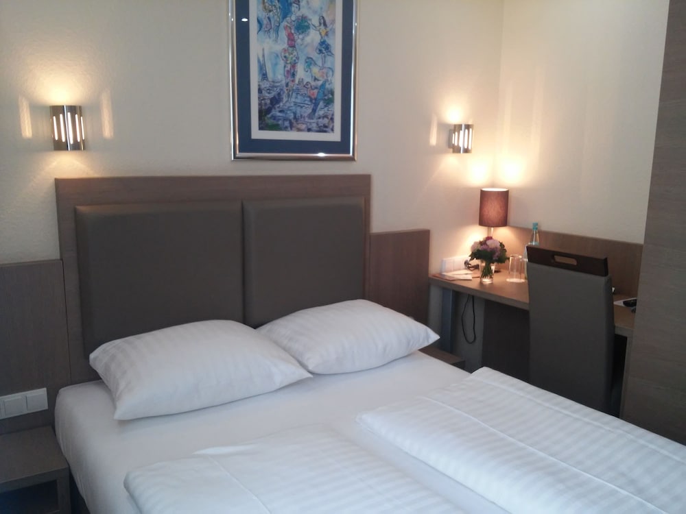 Queensize Single