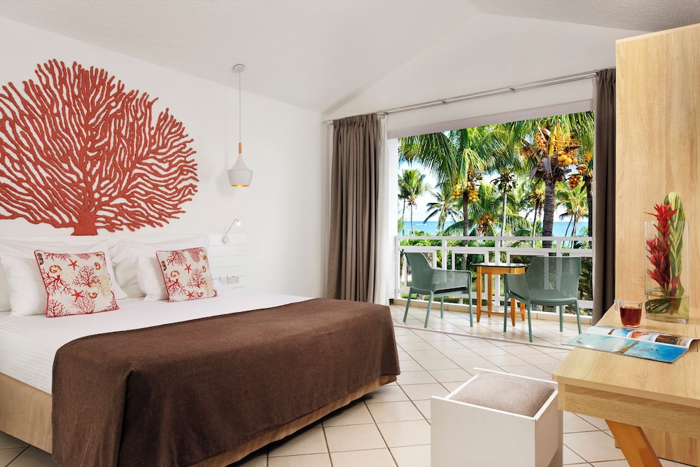 Coral Signature Garden View