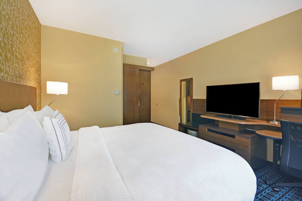 Room, 1 King Bed - Photo 1