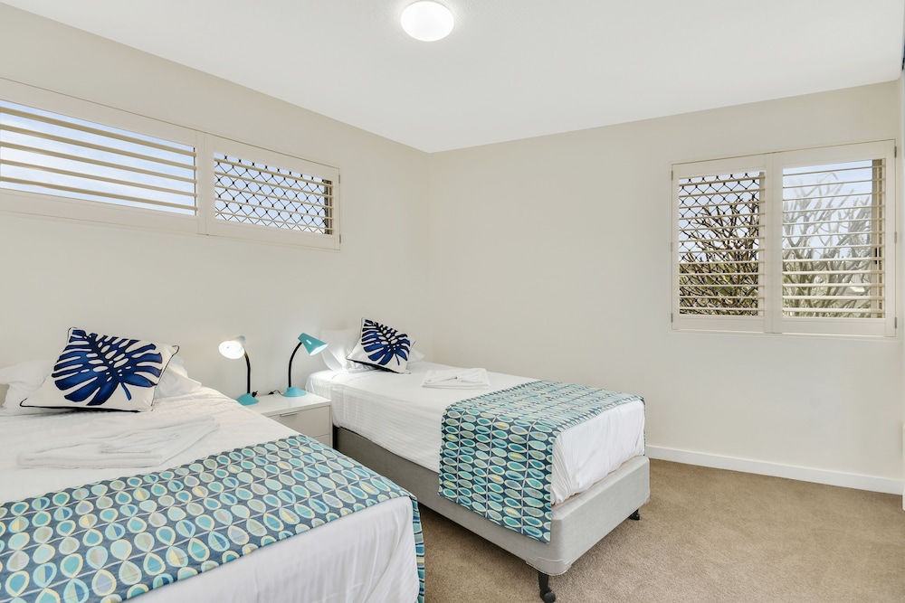 Panoramic Apartment, 2 Bedrooms, Ocean View photo 1