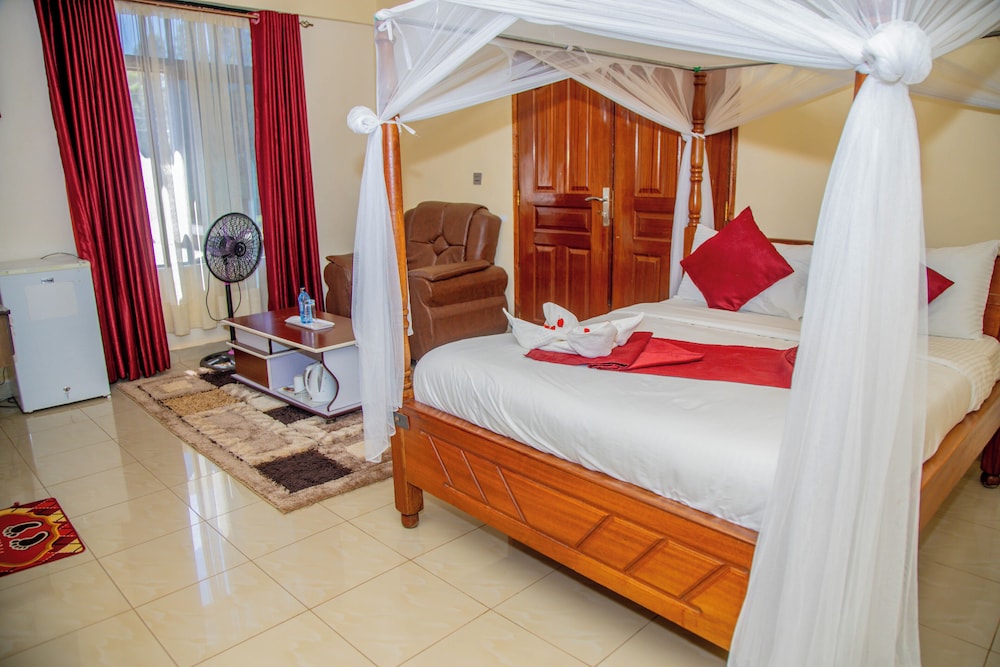 Deluxe Double Room, Garden View
