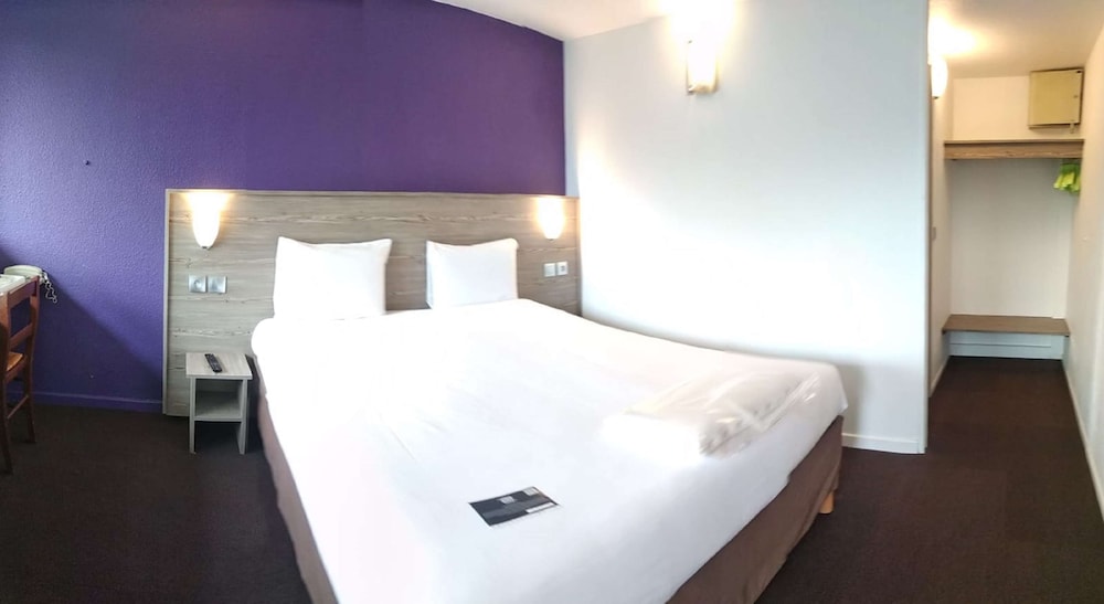 Standard Room, 1 Double Bed - Photo 5