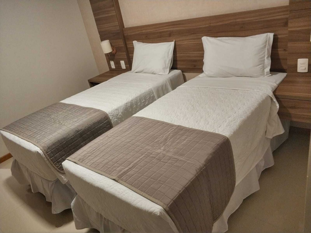 Executive Twin Room - Photo 3
