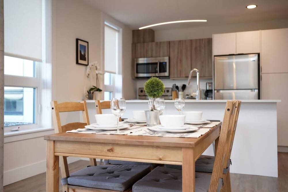 Ocean Bay New Luxury Condo Slps-5 w Prk Coffee AC, Kuva 31
