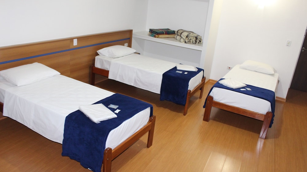 Triple Room, 3 Twin Beds photo 3