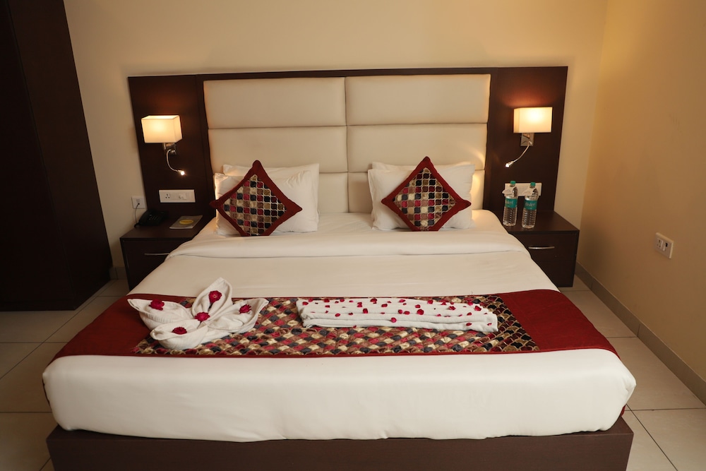 Premier Room, 1 King Bed