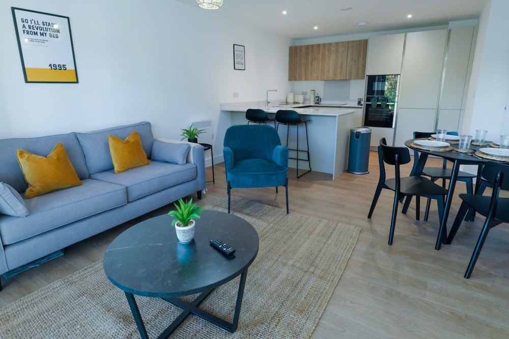 Apartment photo 1