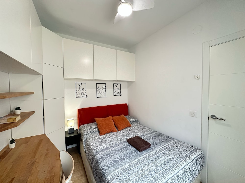 Double Room, Shared Bathroom photo 2