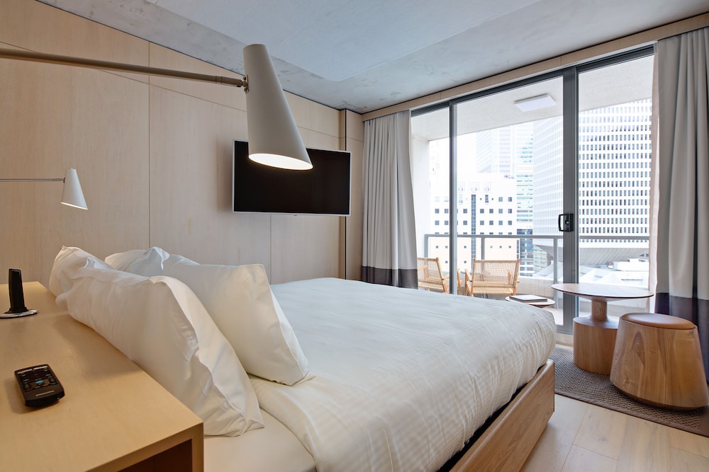 Sky Room photo 1