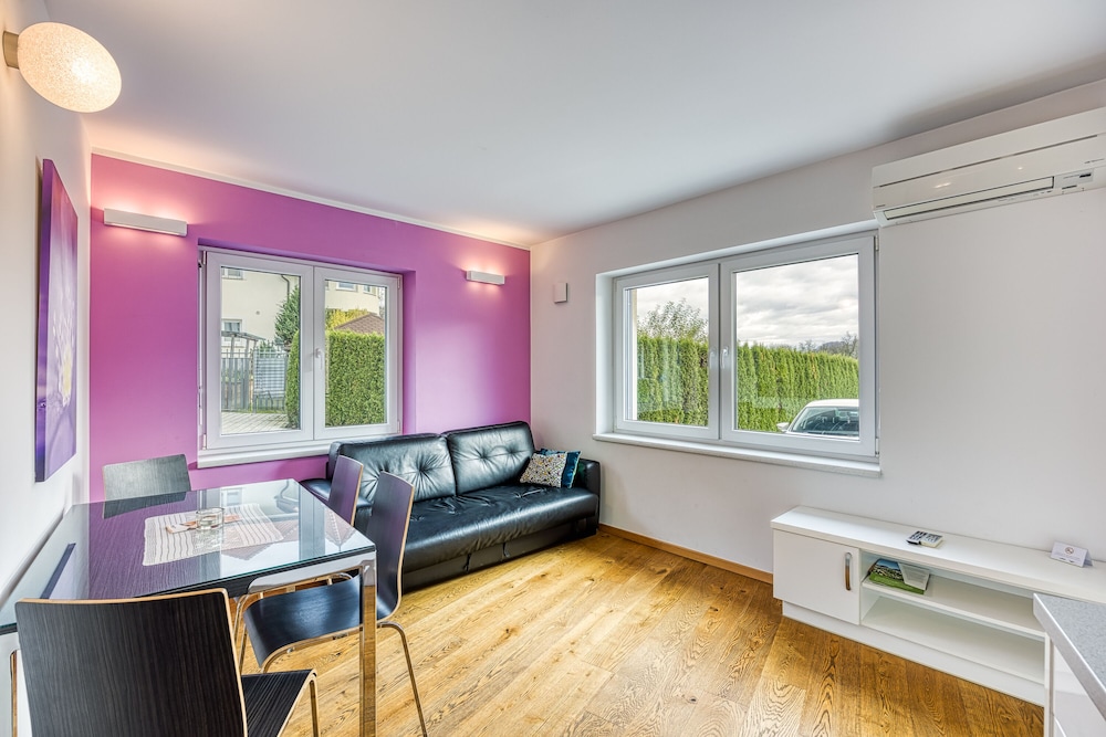 Family Apartment, 1 Bedroom, Mountainside (Wellness Suite Viola)