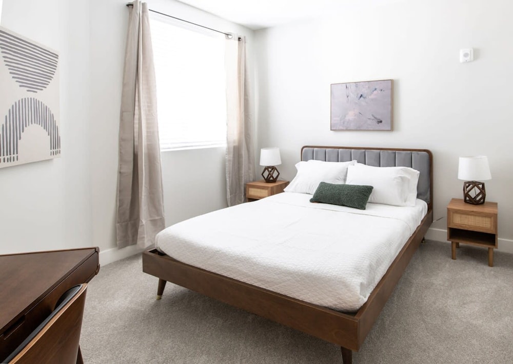 Cozysuites Wspaniałe mieszkanie z 3 sypialniami w centrum Cincinnati, Zdjęcie 30