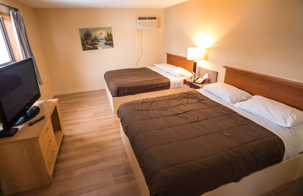 Deluxe Room, 2 Double Beds, Non Smoking, Kitchenette photo 1