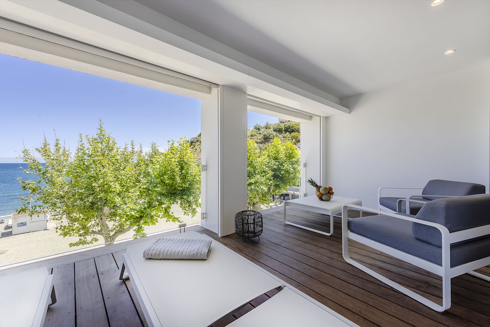Deluxe Suite, Terrace, Sea View photo 2