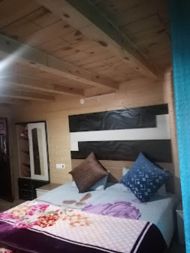 Deluxe Double Room photo 2