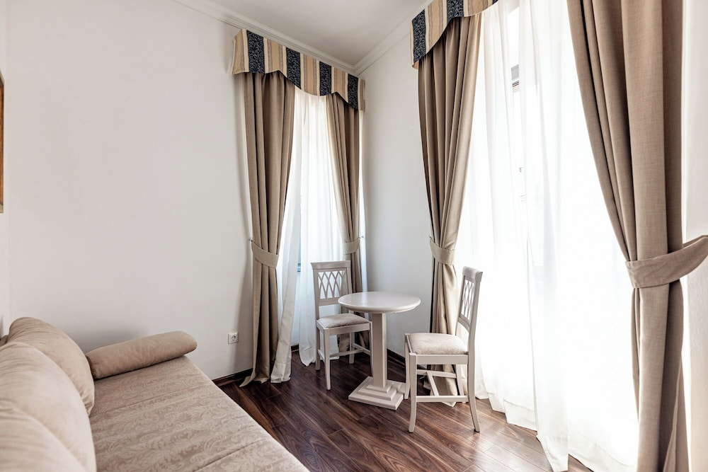 Family Studio Suite