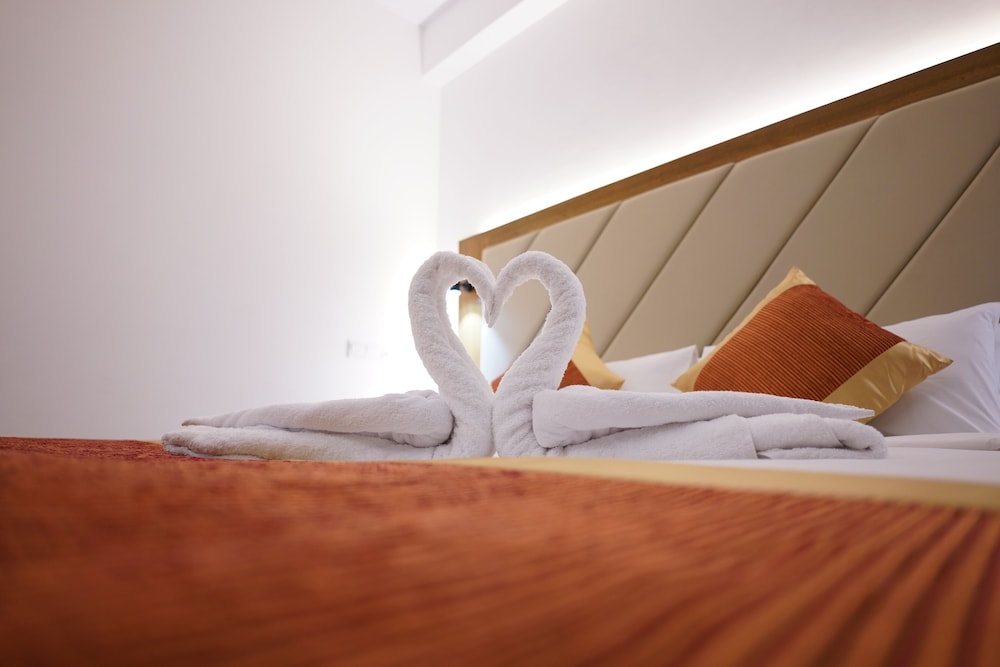 Superior Double Room, 1 King Bed photo 3