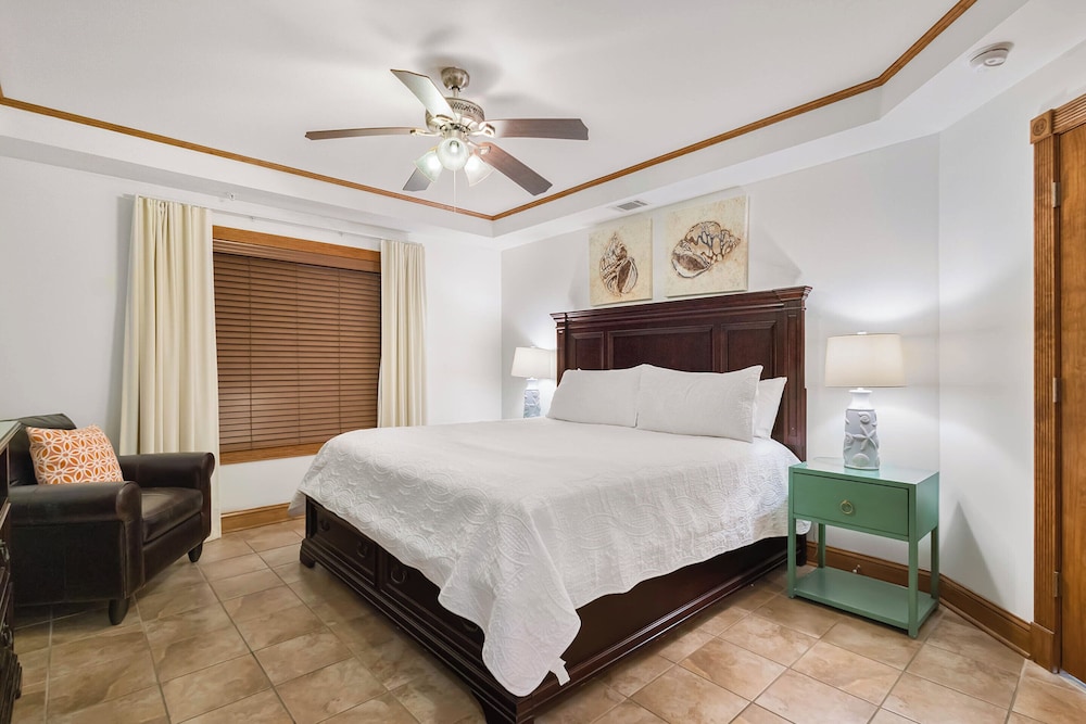 Condo, 1 King Bed with Sofa bed, Pool Access, Ocean View (#312 - No Pets)