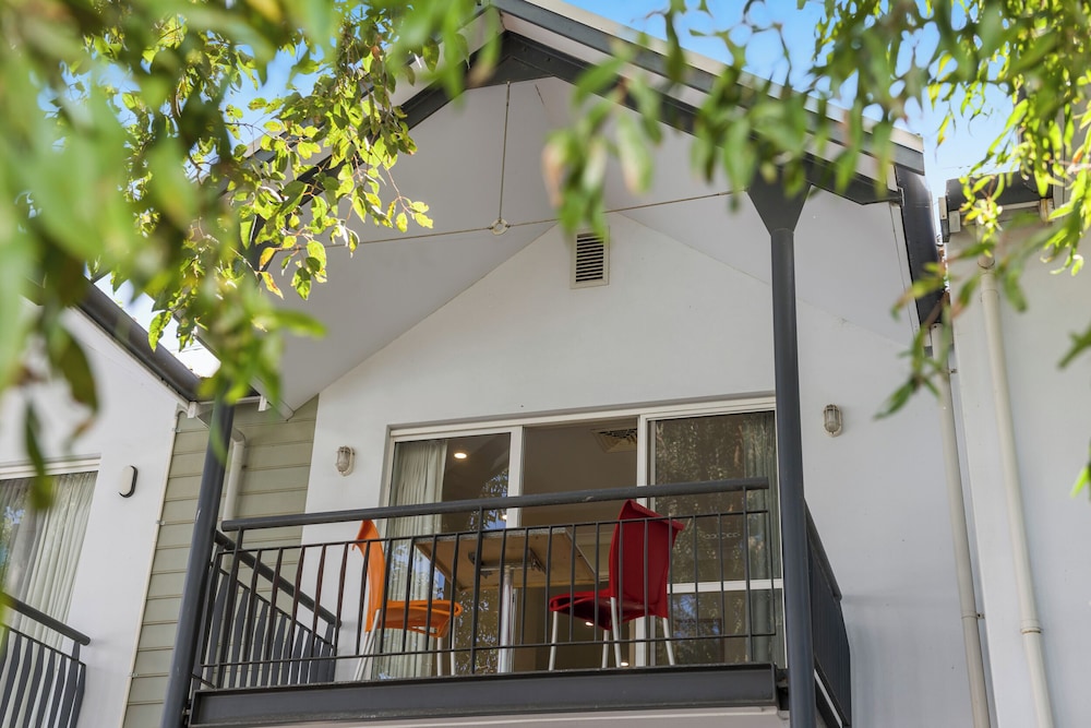 Family Villa, 2 Bedrooms, Jetted Tub - Photo 16