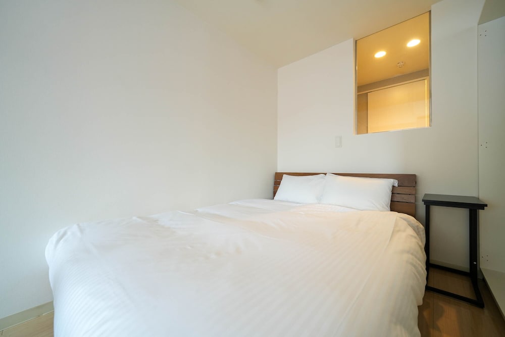 Standard Twin Room - Photo 19
