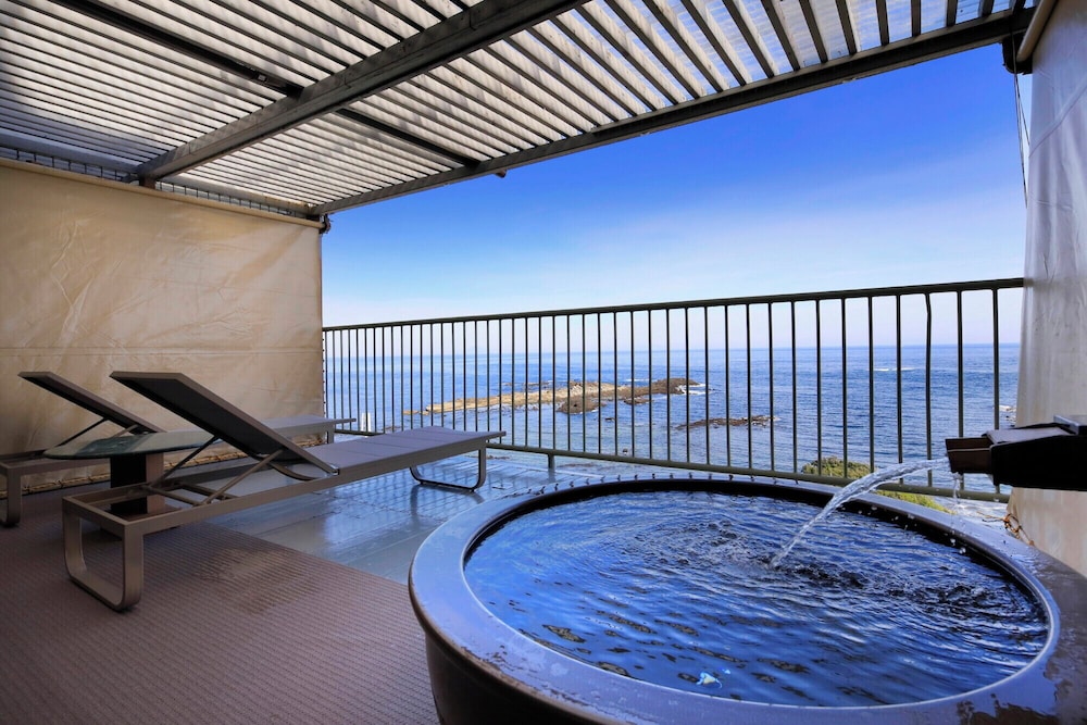 Superior Twin Room with Private Terrace and open-air bath, Non Smoking - Photo 7