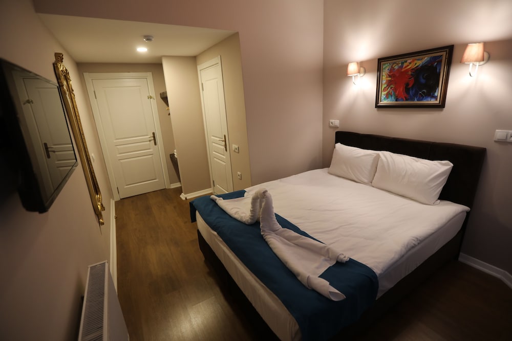 Standard Double Room - Photo 3