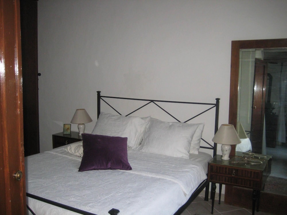 Apartment photo 1