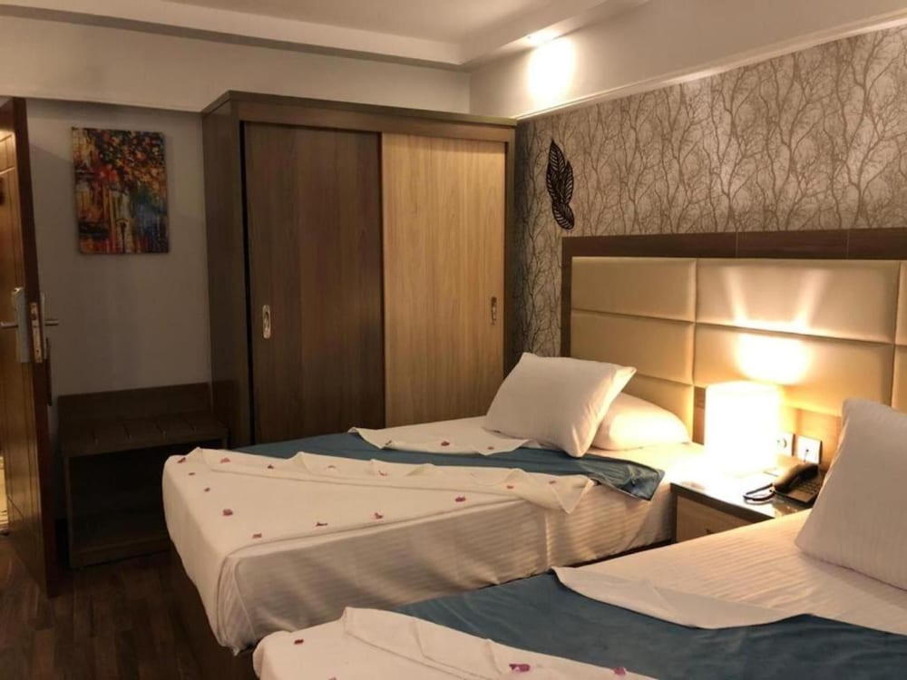 Available room