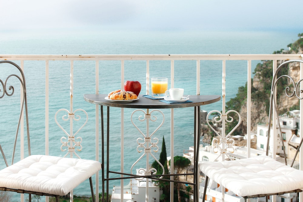 Executive Room, Sea View - Photo 16