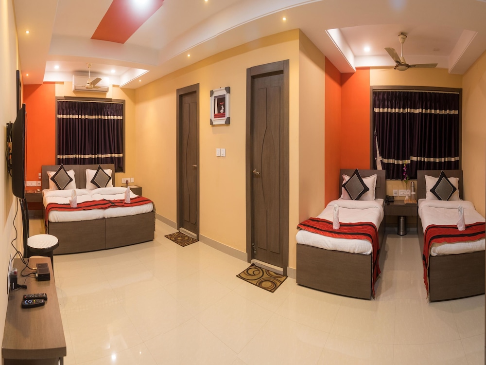 Deluxe Double or Twin Room, 1 Queen Bed