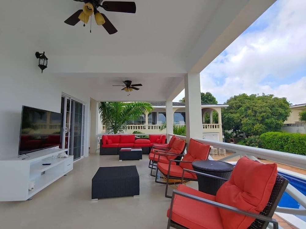Balcony & Terrace