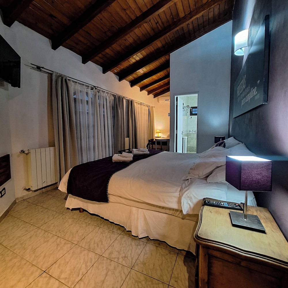 Superior Triple Room photo 2