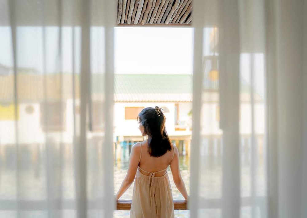 Basic Double Room, Partial Sea View photo 3