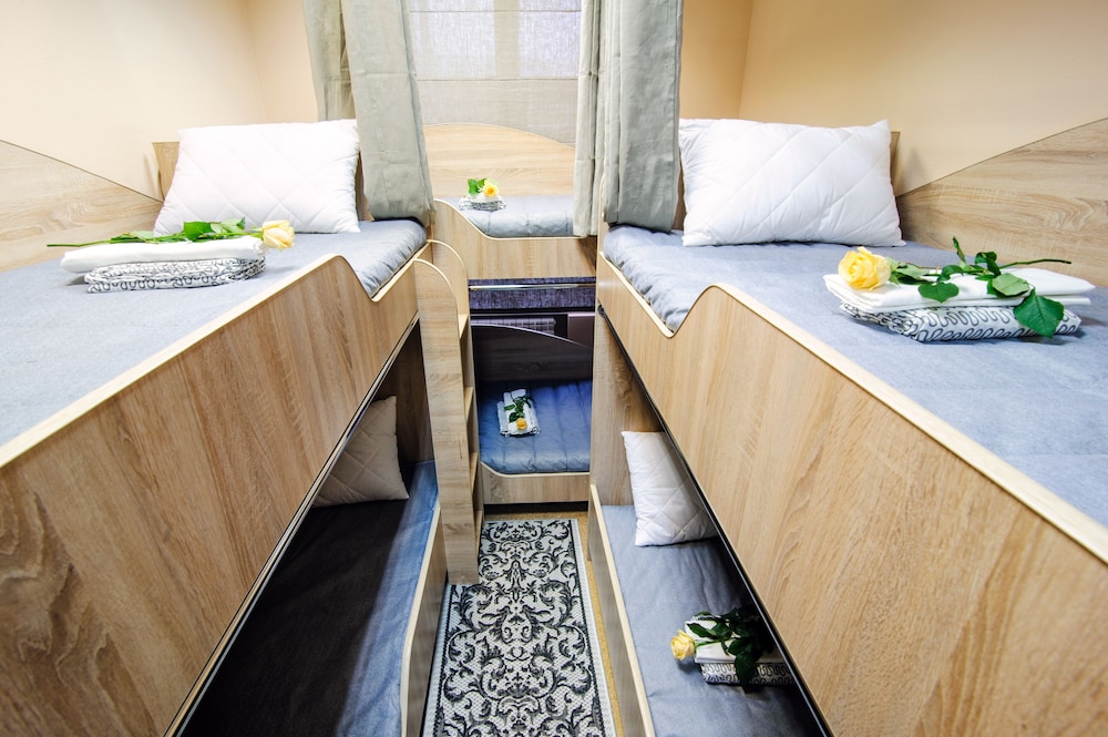 Bunk Bed in Mixed Dormitory Room photo 2