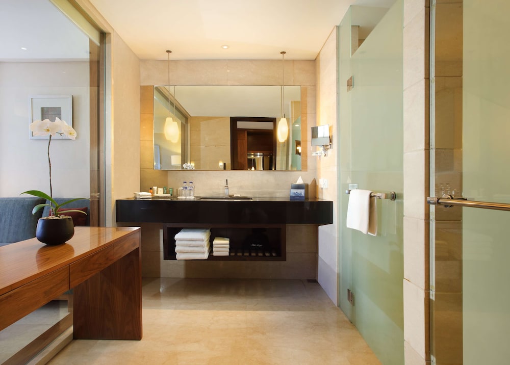 Queen Hilton, Classic Room, 2 Queen Beds - Photo 6