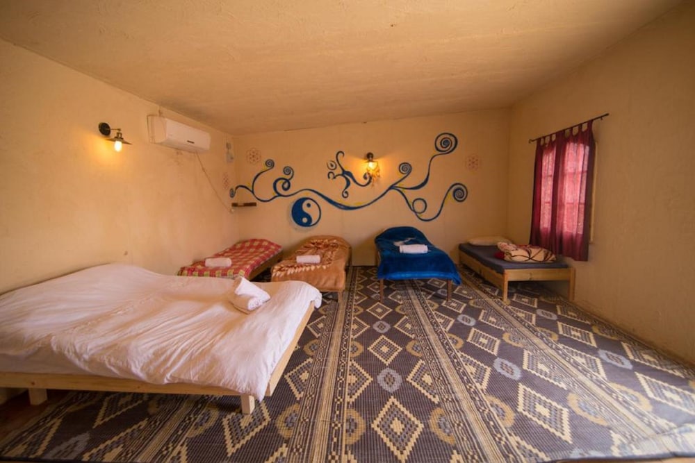 Family Room, Multiple Beds, Non Smoking photo 3