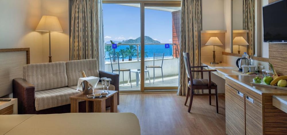 Standard Room, 1 Bedroom, Sea Facing photo 1