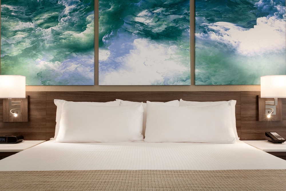 Room, 1 King Bed, Accessible (King Accessible Suite)